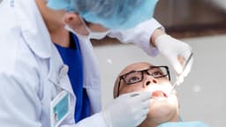 Khám tổng quát cho người trên 50 tuổi gồm những gì?