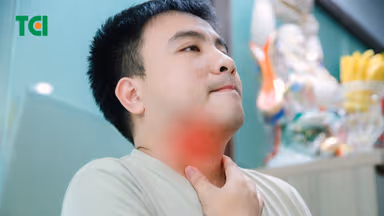 Nội soi họng có phát hiện u tuyến giáp không?