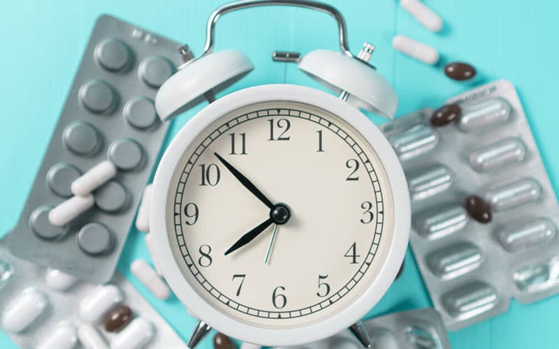 thuốc chống đông máu uống trước hay sau ăn