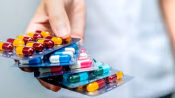 Uống thuốc nhuận tràng nhiều có tốt không và những tác hại tiềm ẩn