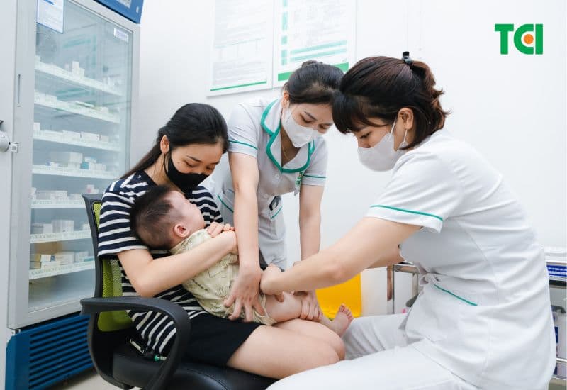 vắc xin viêm màng não mô cầu bc