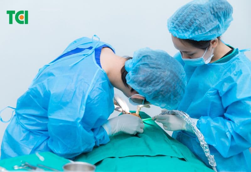 bị mất răng hàm dưới có sao không