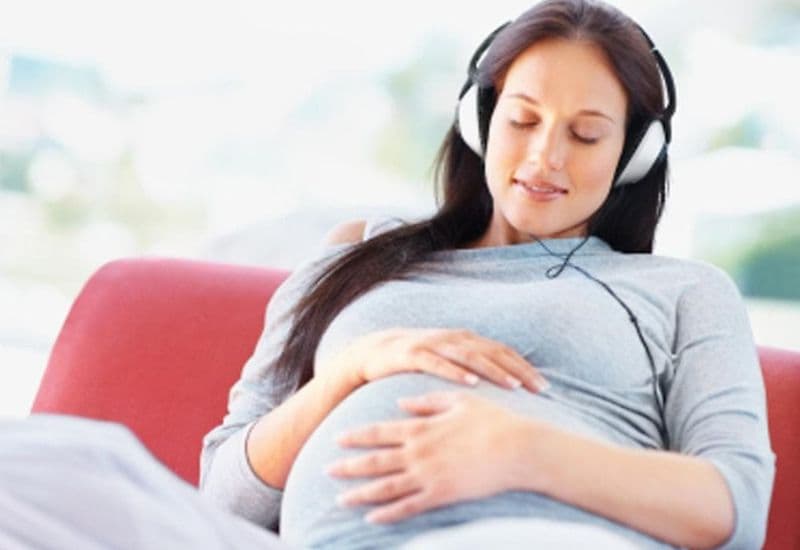 cách đếm cử động thai