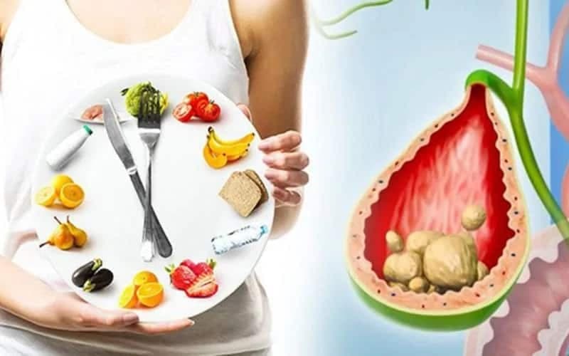 cắt túi mật có ăn hải sản được không