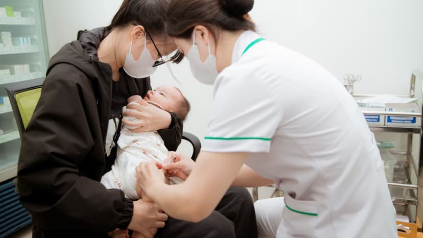 Vắc xin viêm màng não mô cầu ACYW tiêm khi nào?