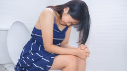 Dấu hiệu, cách trị tiểu buốt tại nhà nhanh nhất cho nữ