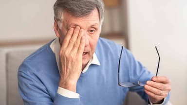 Glocom, cườm mắt và đục thủy tinh thể có phải là 1?