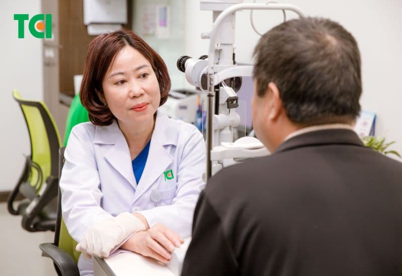 Đăng ký gói tầm soát các bệnh lý về mắt cho người bị bệnh mạn tính