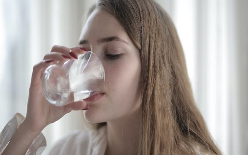 uống nước bao lâu thì xuống bàng quang