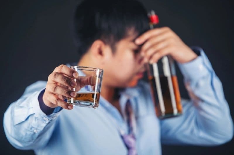 uống rượu bia nhiều có ảnh hưởng đến tinh trùng