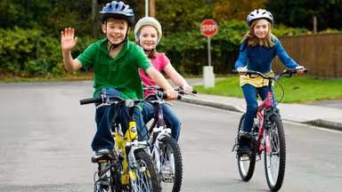 Đạp xe có tăng chiều cao không?