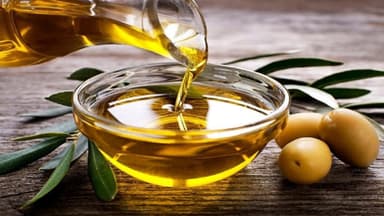 Sử dụng dầu oliu hàng ngày có tốt không?