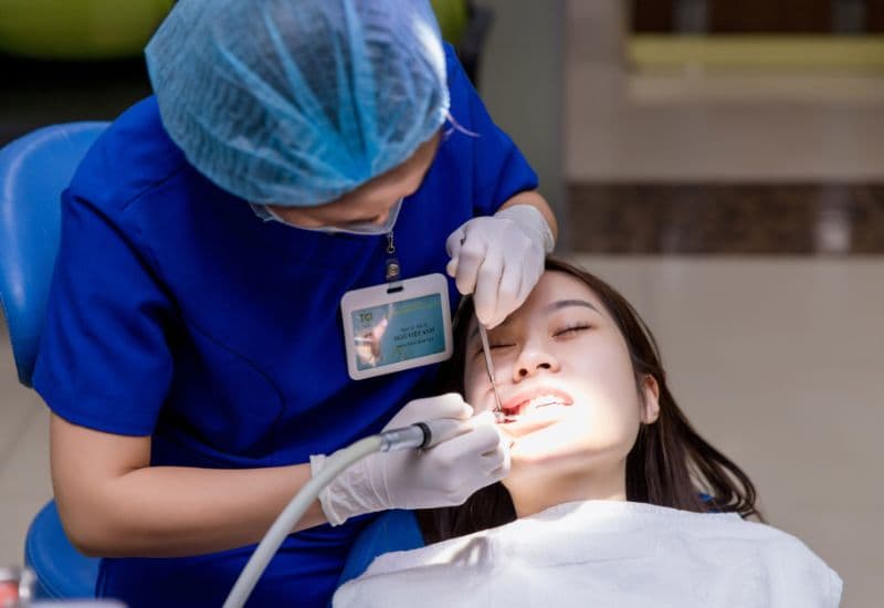 tiêu xương có niềng được không