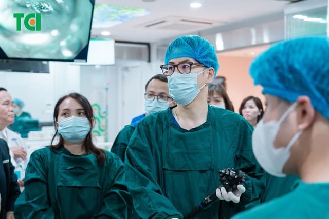 Hội thảo quy tụ chuyên gia tiêu hóa đầu ngành trong nước và quốc tế