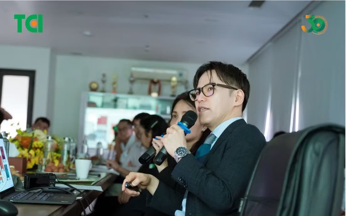 PGS.TS.BS Masashi Misawa phát biểu tại buổi sự kiện 19 - 2006 vừa qua