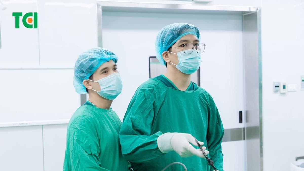 Cắt hạch giao cảm có hết hôi nách không và cơ chế điều trị cần biết