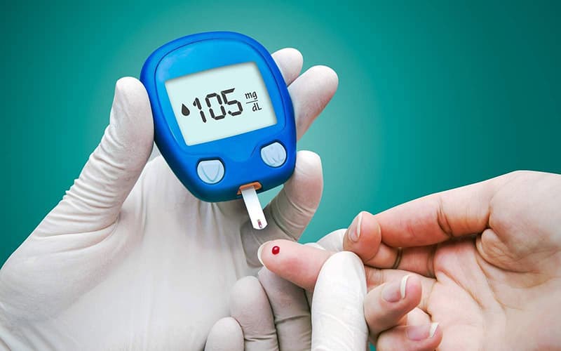 nước tiểu có bọt là dấu hiệu bệnh gì