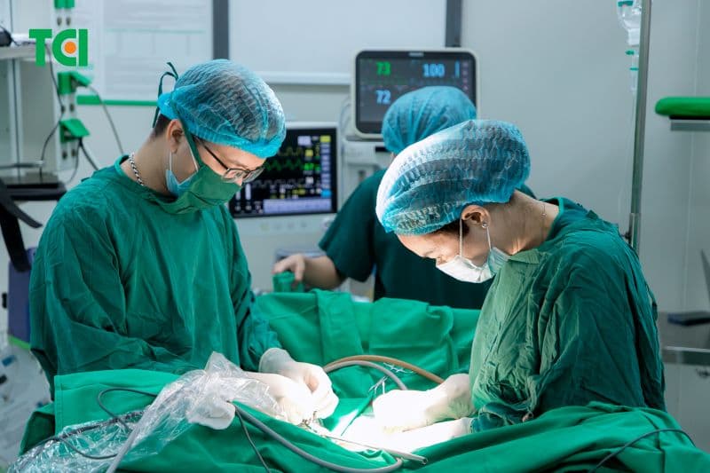 Có nên triệt sản khi sinh mổ lần 3?