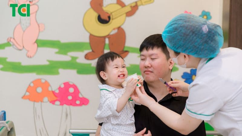 Triệu chứng sốt xuất huyết ở trẻ em 1 tuổi