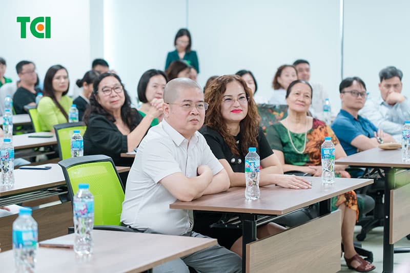 Gặp mặt đội ngũ y bác sĩ Phòng khám Hải Phòng
