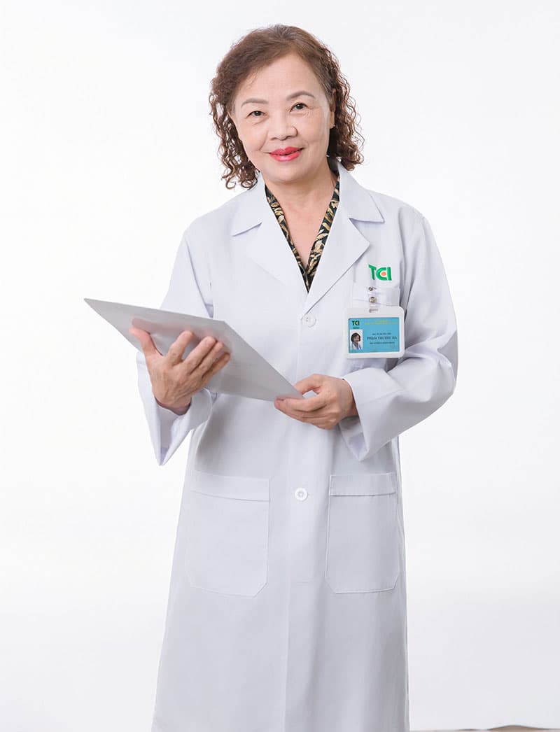 Bác sĩ Phạm Thu Hà