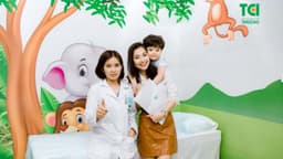 Mách mẹ TOP 3 bác sĩ nhi giỏi ở Nghĩa Đô: Khám kỹ, mát tay, tận tâm, uy tín