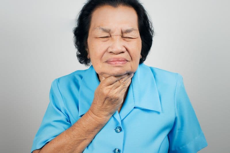 bệnh lý tuyến giáp hay gặp ở người cao tuổi