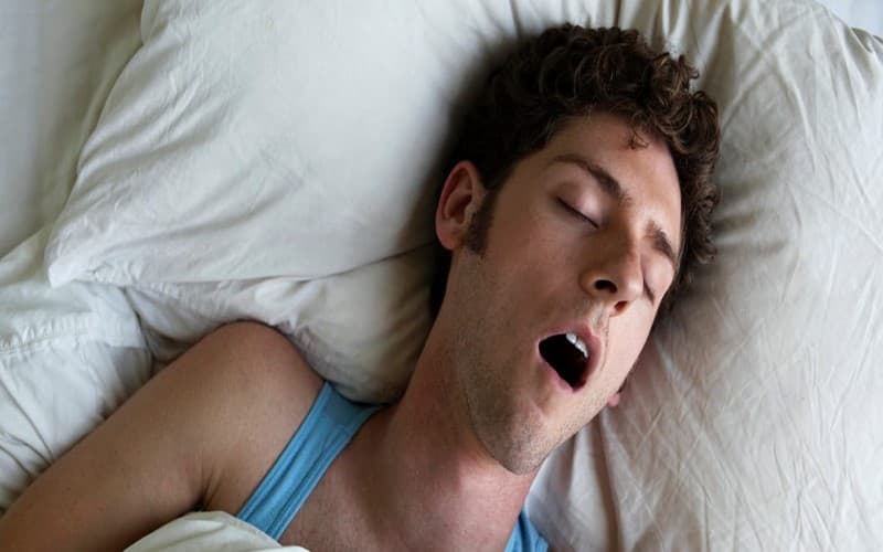Máy chống ngủ ngáy có hiệu quả không? Cách lựa chọn đúng