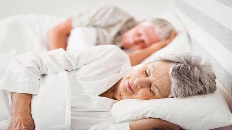 tại sao người già hay ngủ ngáy