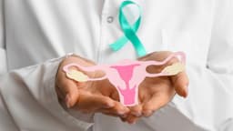 Sau khi đốt viêm lộ tuyến bị ra máu nhiều, vì sao?