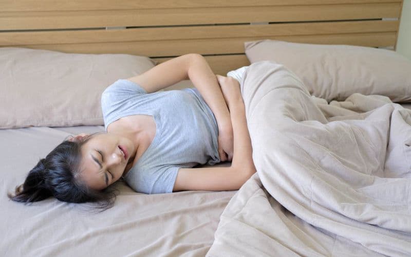 sau khi đốt viêm lộ tuyến bị ra máu nhiều