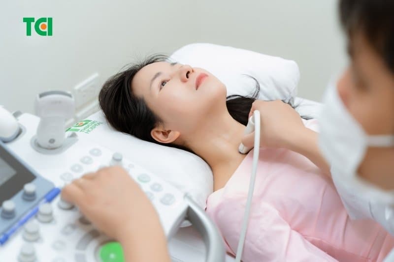 U nang tuyến giáp có tự tiêu không?