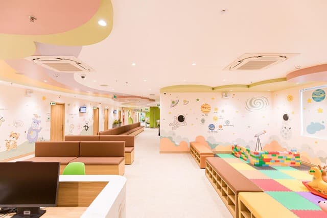 Không gian thăm khám hiện đại, sạch sẽ cùng quy trình thuận tiện là một trong những yếu tố được nhiều khách hàng đánh giá cao