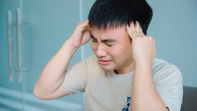 Nguyên nhân đau đầu kéo dài và dấu hiệu nhận biết