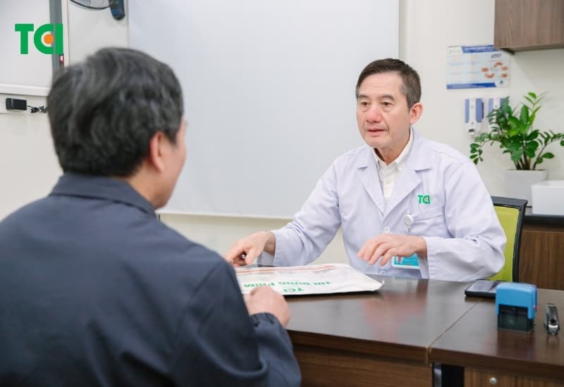 Bác sĩ Nam học – Tiết niệu giúp đánh giá nguyên nhân rối loạn cương dương và tư vấn hướng điều trị phù hợp với từng trường hợp.