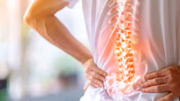 Đau lưng: Nhận biết dấu hiệu và cách điều trị