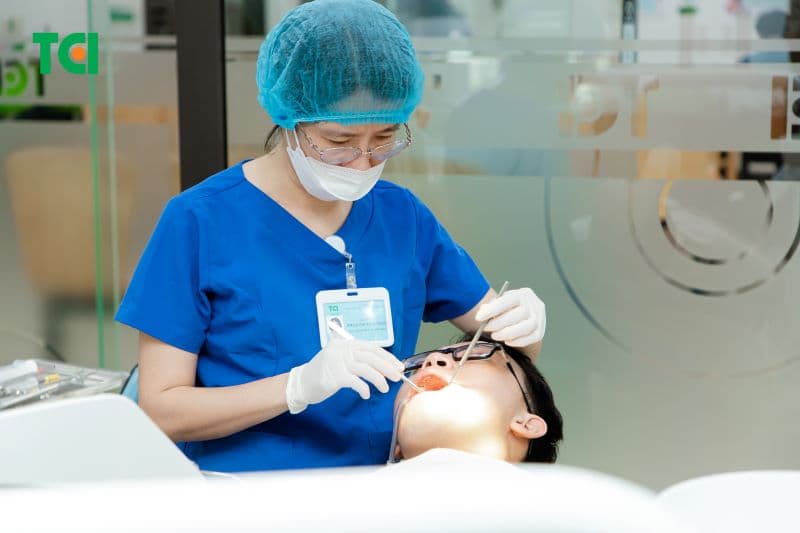 Điều trị Răng Hàm Mặt không chỉ dừng lại ở xử lý triệu chứng đau hay khó chịu trước mắt