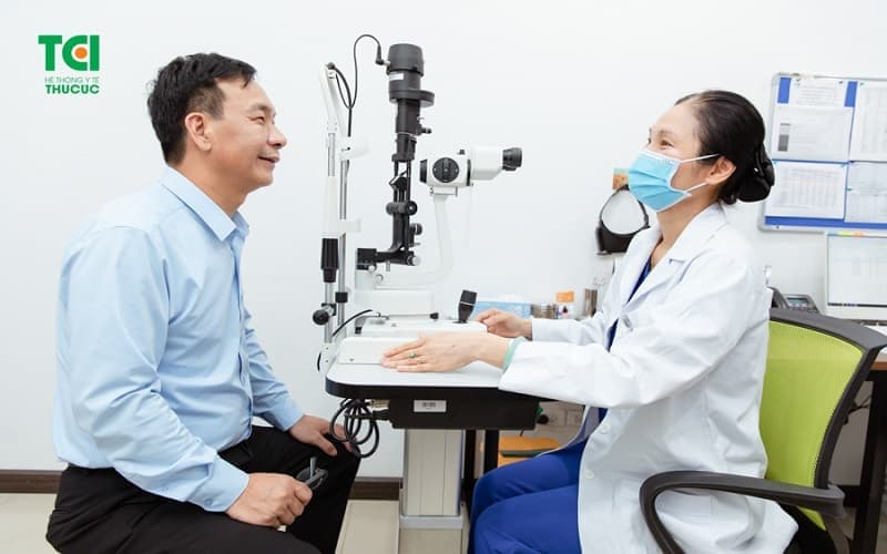 Chủ động khám mắt khi xuất hiện các triệu chứng bất thường