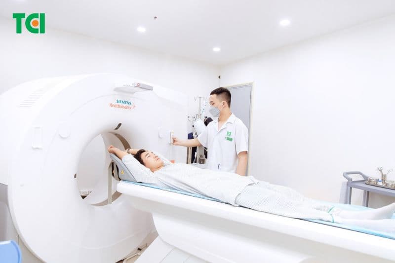 Chụp CT tim, mạch vành giúp chẩn đoán, theo dõi tình trạng vôi hóa, tắc hẹp mạch để có biện pháp can thiệp phù hợp.