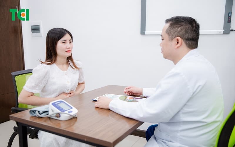 Khi có các dấu hiệu bất thường về hệ tiêu hóa, người bệnh nên kiểm tra để xác định nguyên nhân