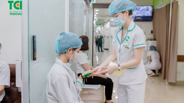 Phòng khám viêm cổ tử cung ở Ba Đình nào uy tín, có bác sĩ chuyên khoa?