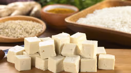 Người bị ung thư có được ăn đậu phụ không? Vì sao?