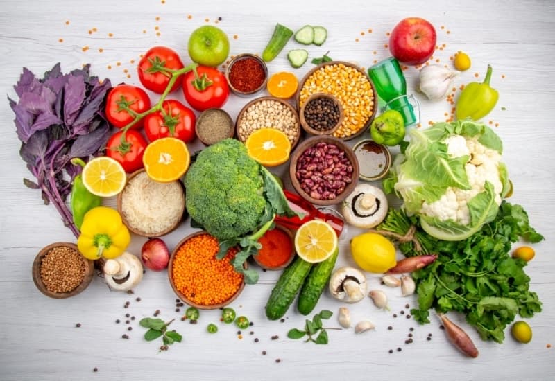 Chế độ ăn cân bằng giúp hỗ trợ tiêu hóa ở người bị trĩ