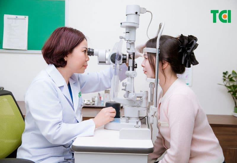 giảm cận thị 1-2 độ không cần phẫu thuật