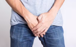 Tiểu són là hiện tượng gì? Chi tiết các thông tin cần biết