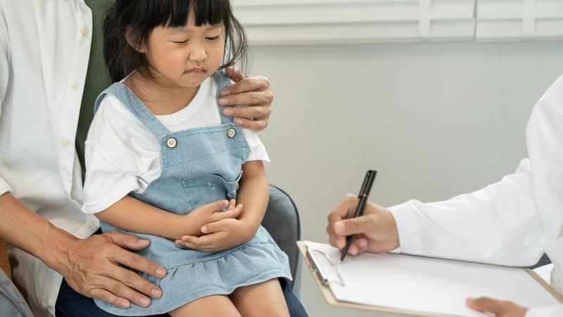 Việc chăm sóc người bị ngộ độc thực phẩm sai cách có thể dẫn đến nguy cơ mất nước nghiêm trọng