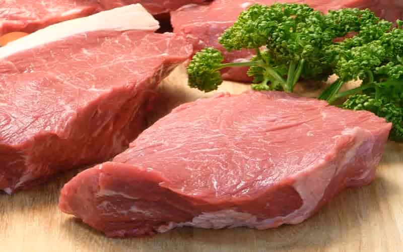 Thịt nạc ít gây đầy hơi, phù hợp với người bị hội chứng ruột kích thích