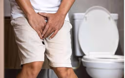 Đi tiểu buốt là bệnh gì, nguyên nhân và cách xử lý?
