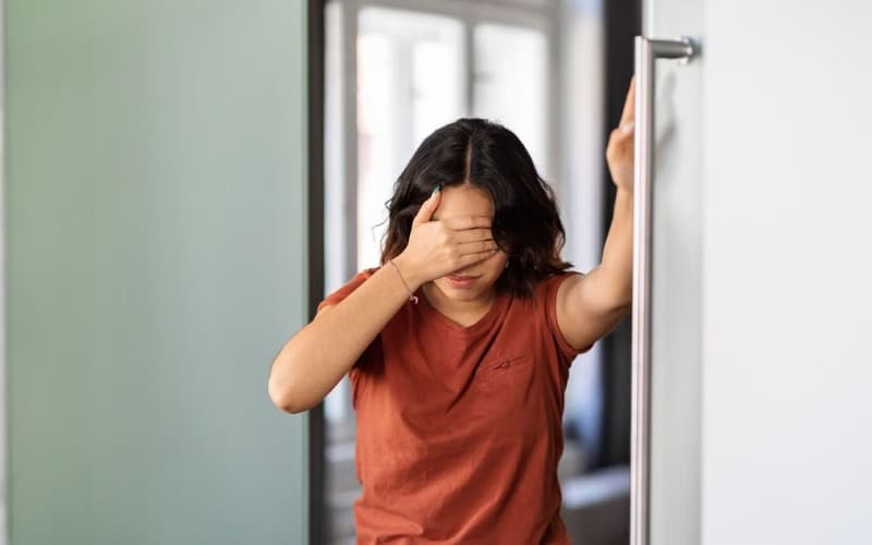 Những trường hợp nên đi khám nội thần kinh sớm