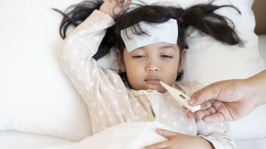 Cúm B ở trẻ có nguy hiểm không? Dấu hiệu, chẩn đoán và cách điều trị